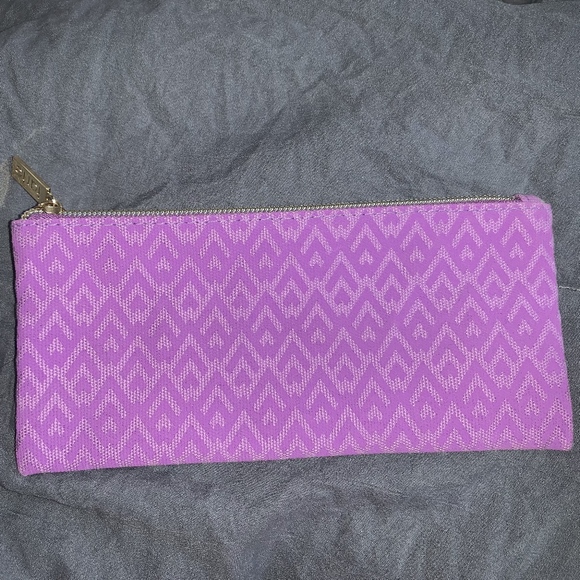 tarte Handbags - TARTE NEW MAKEUP BAG tarte Handbags - TARTE NEW MAKEUP BAG